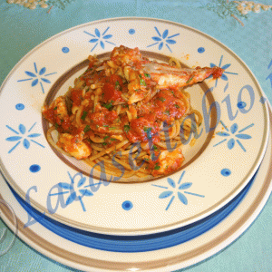 Pasta piccante con rana pescatrice o rospo